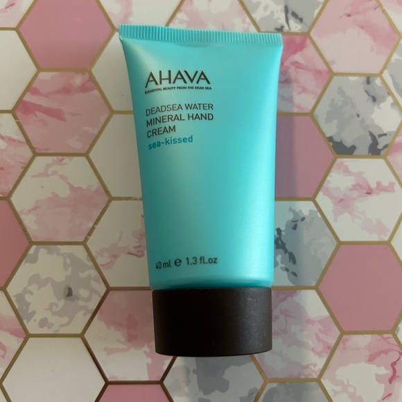 2/$20 AHAVA Deadsea Water Mineral Hand Cream (Sea Kissed) - Picture 1 of 2